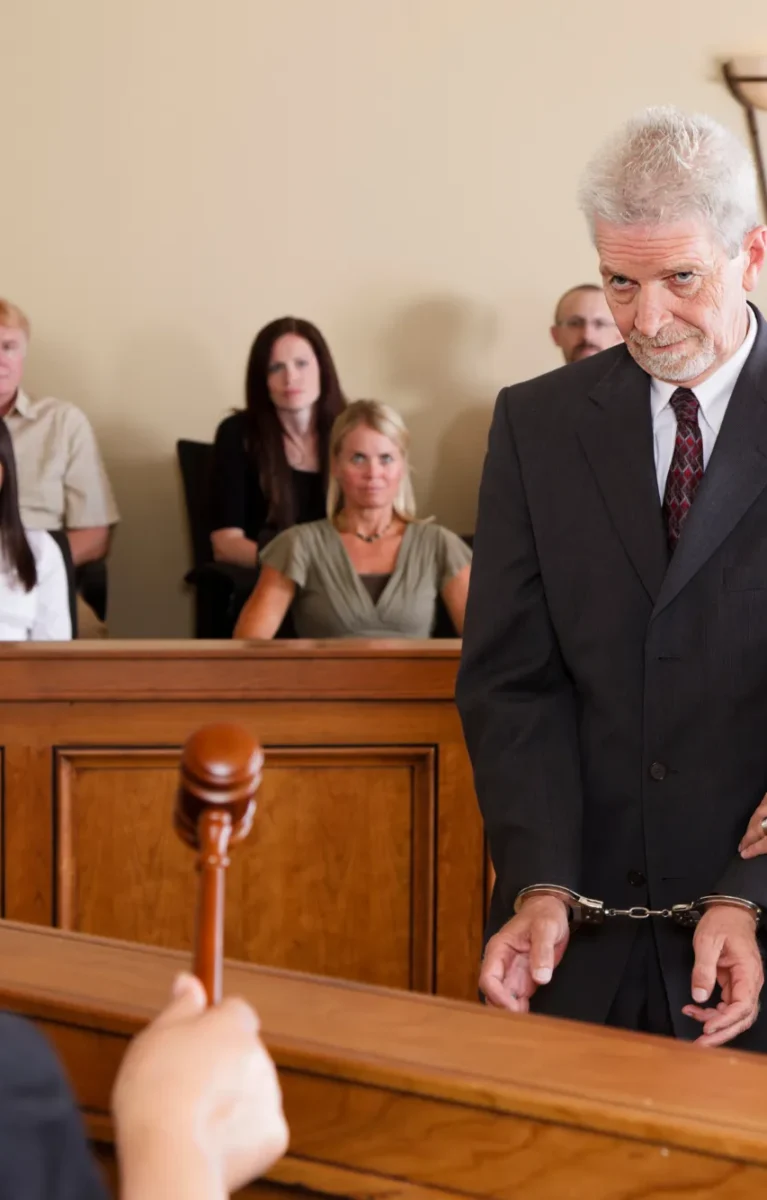 Do criminal lawyers in Dubai handle both misdemeanors and felonies