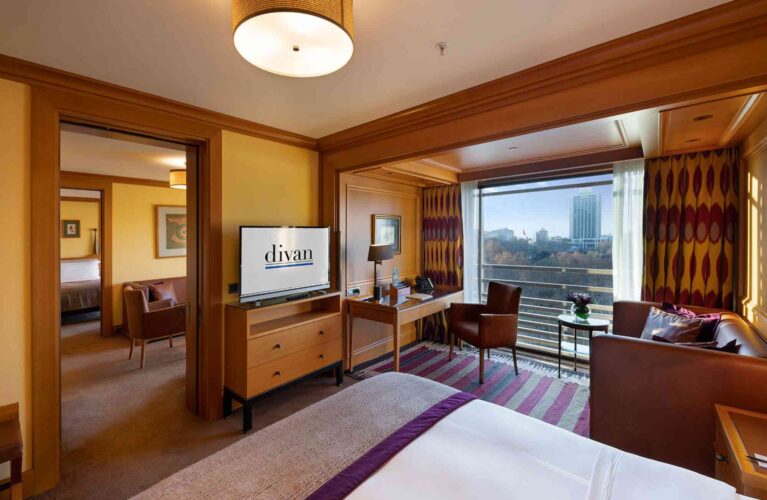 فندق ديفان اسطنبول