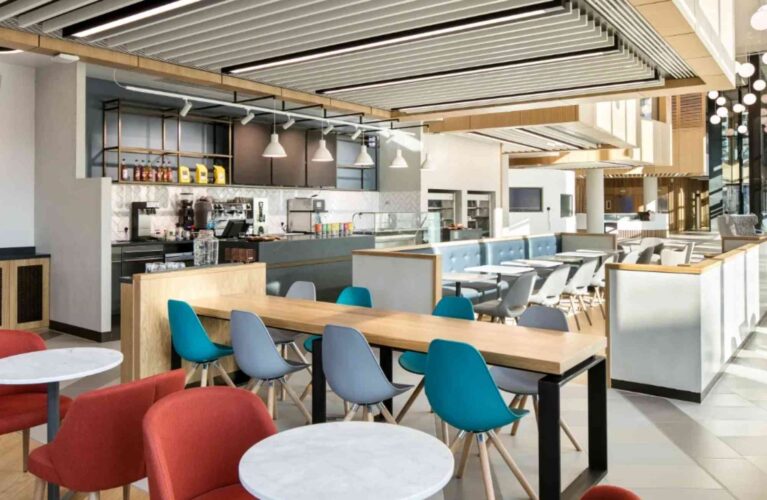 How to Grow Restaurant Sales in Dubai Market