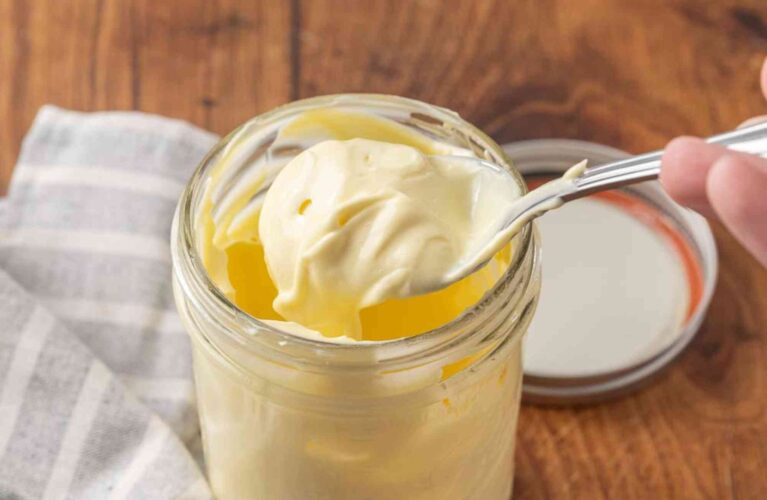 المايونيز: طريقة سهلة وفعالة